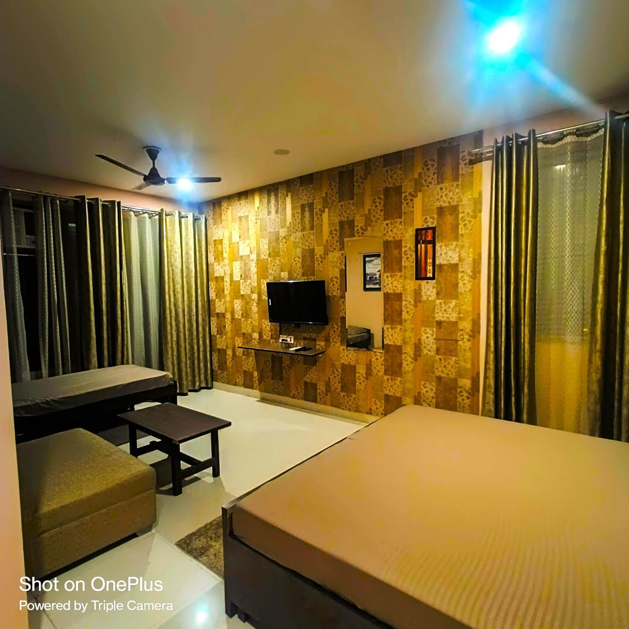 Mi Casa - The Bliss Gurgaon Exterior photo