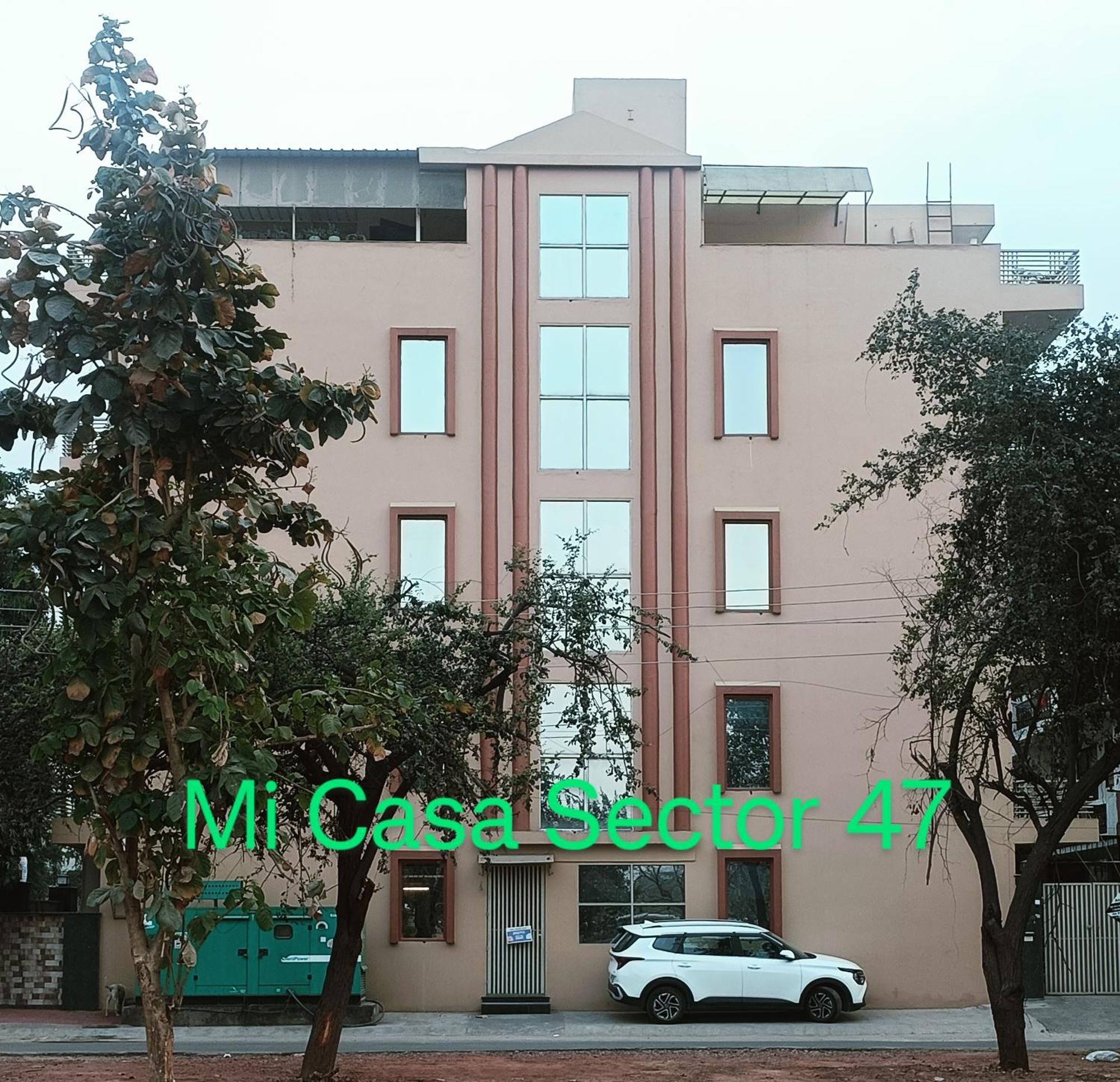 Mi Casa - The Bliss Gurgaon Exterior photo